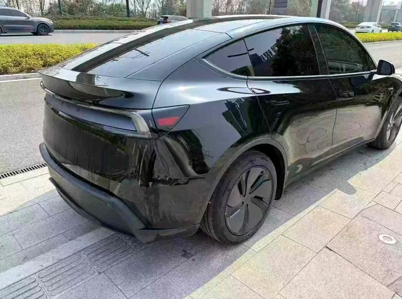 特斯拉MODEL 内饰后排