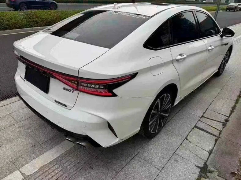 奇瑞艾瑞泽 内饰后排