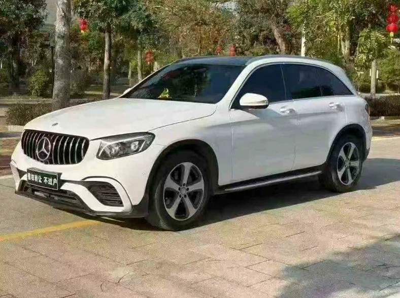 奔驰GLC 正面外观二