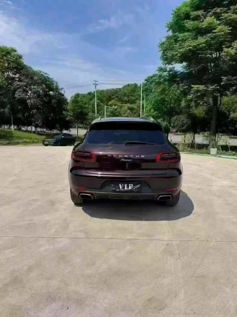 保时捷Macan 驾驶室
