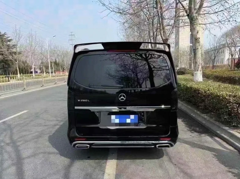 奔驰V 驾驶室