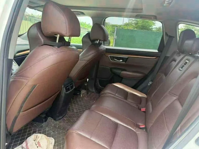 本田CRV 后面外观二