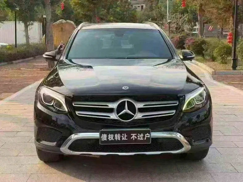 19年奔驰GLC200L 2.0T顶配