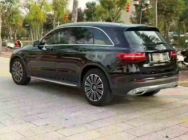 奔驰GLC 驾驶室