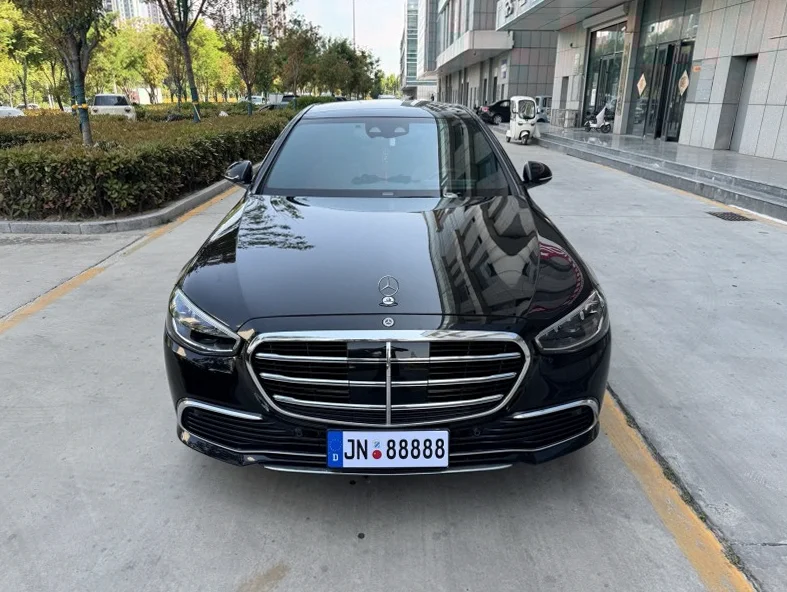 21年奔驰S400L豪华版