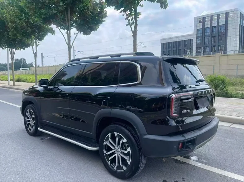哈弗大狗 后面外观一