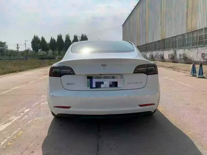 特斯拉MODEL 驾驶室
