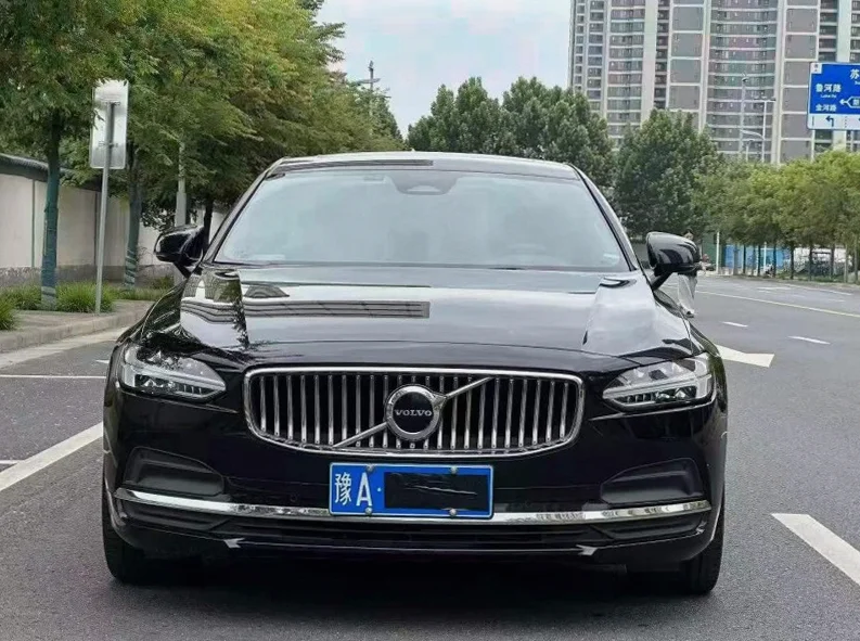 23年沃尔沃S90L 2.0T豪华版