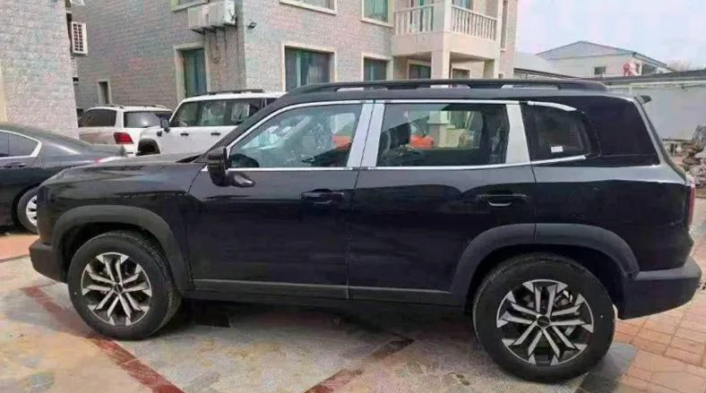 哈弗大狗 后面外观一
