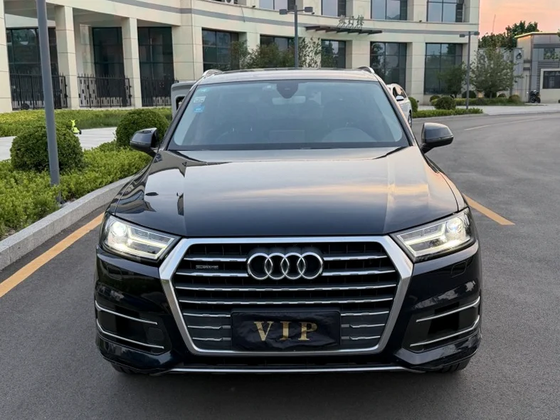 16年奥迪Q7 2.0T四驱豪华舒适型