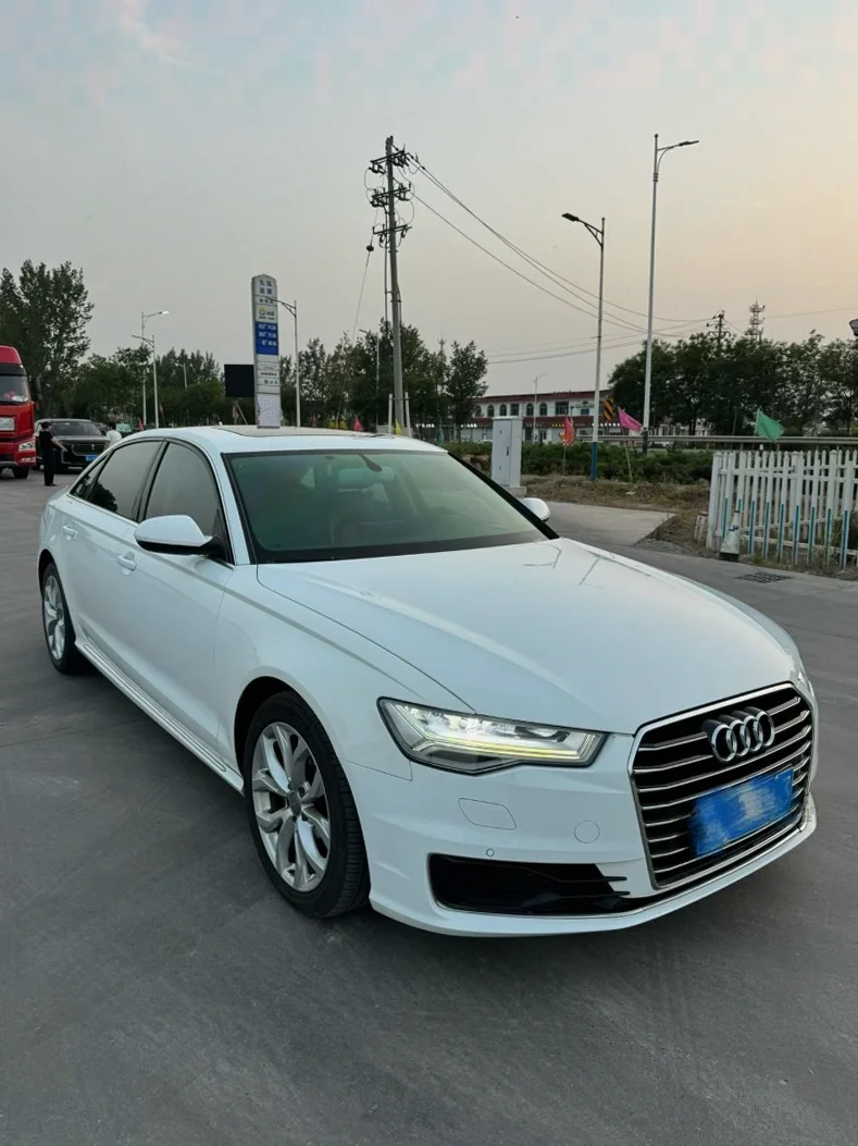 奥迪A6L 正面外观二