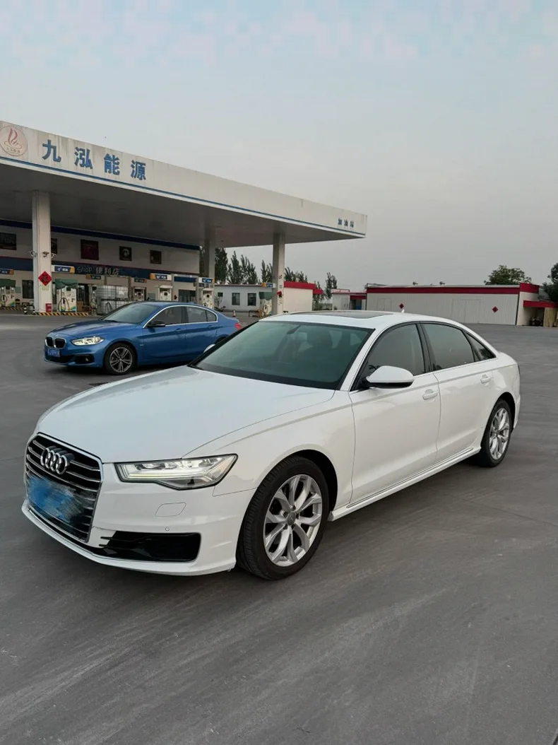 奥迪A6L 正面外观三