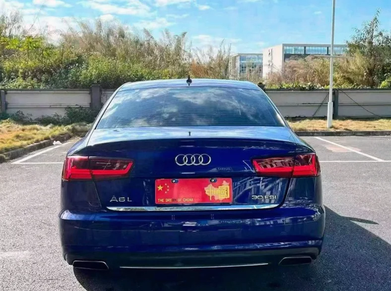奥迪A6L 后面外观三
