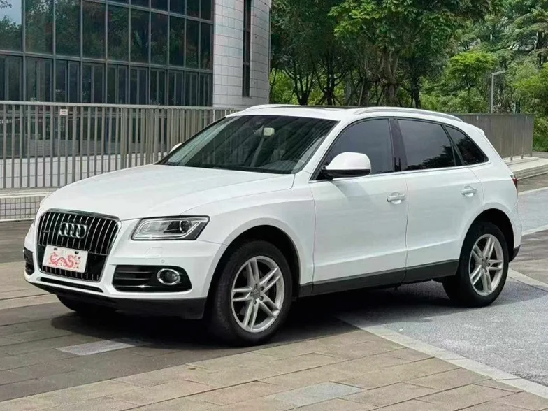 奥迪Q5 正面外观二