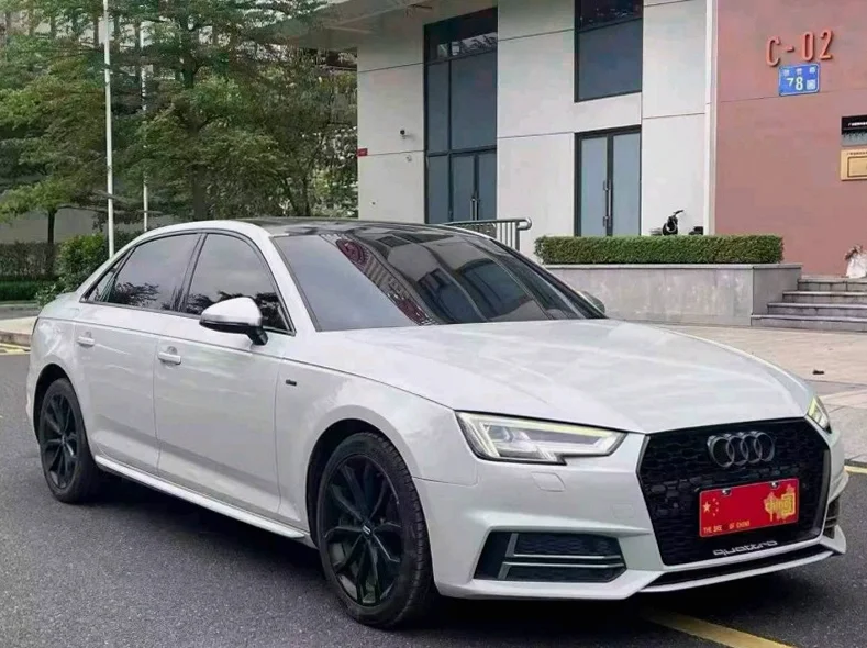 奥迪A4L 正面外观三