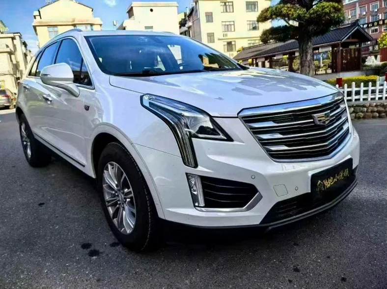 凯迪拉克XT6 正面外观三