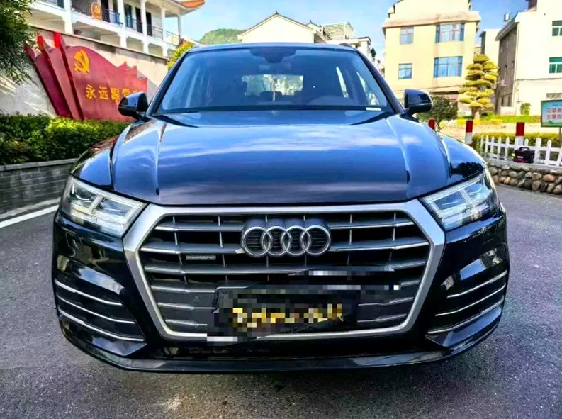 19年奥迪Q5L 2.0T四驱