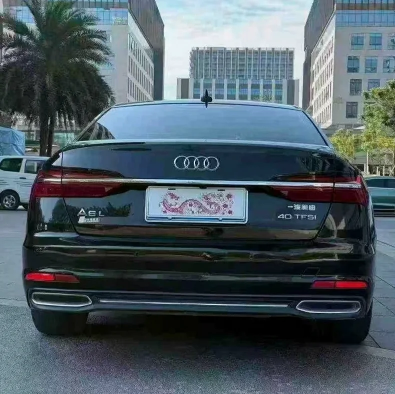 奥迪A6L 驾驶室