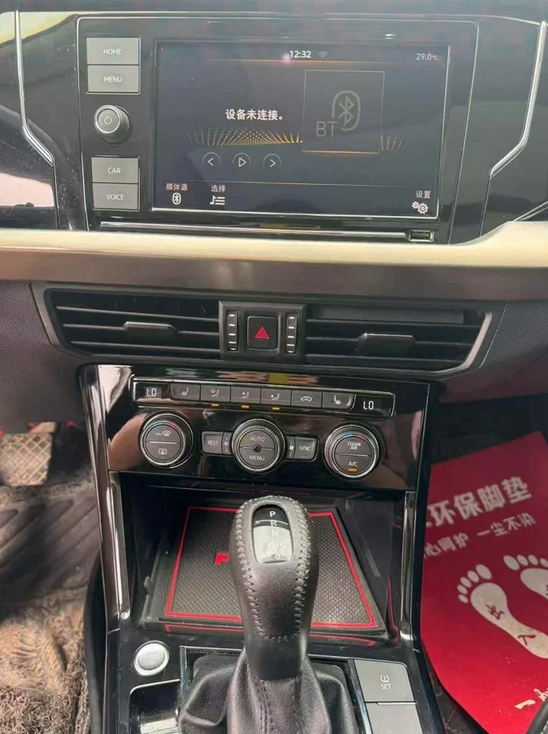 大众帕萨特 内饰前排