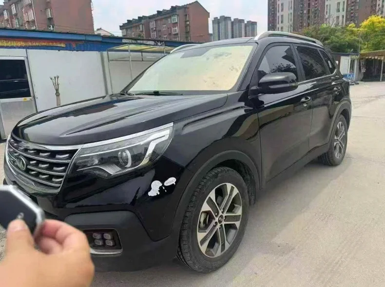 起亚智跑 正面外观二