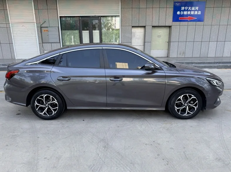 名爵6 后面外观三