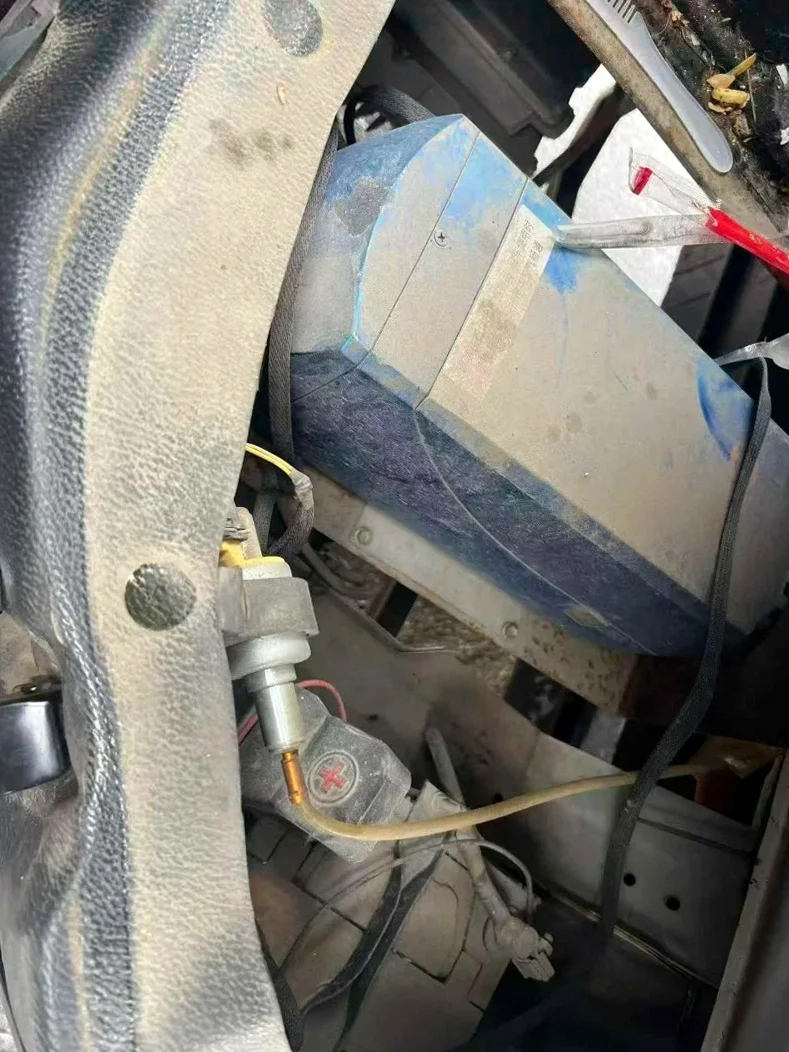 长安汽车睿行 后面外观二