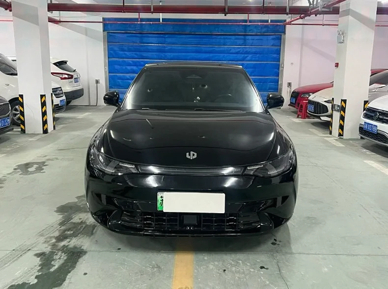 23年零跑C01纯电525KM