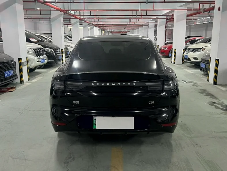 零跑汽车C01 驾驶室