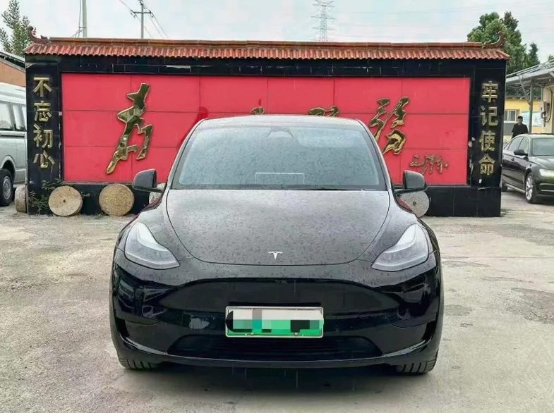 23年特斯拉Model Y