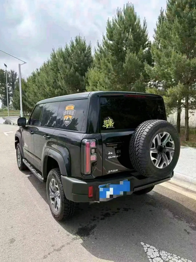 北京BJ40 后面外观三