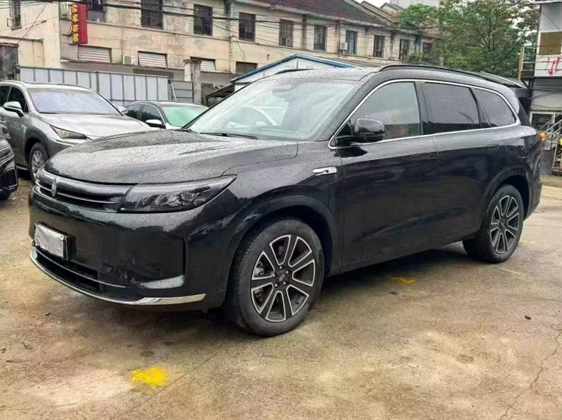 华为智选问界 正面外观二