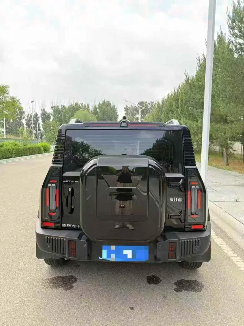 奇瑞捷途 驾驶室
