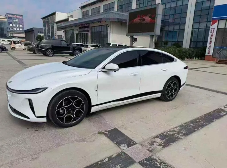 长安汽车启源 正面外观三