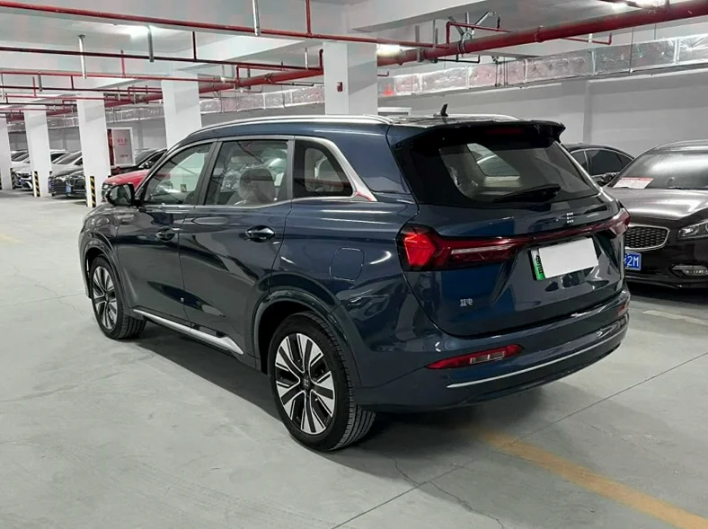 东风蓝电E5 后面外观二
