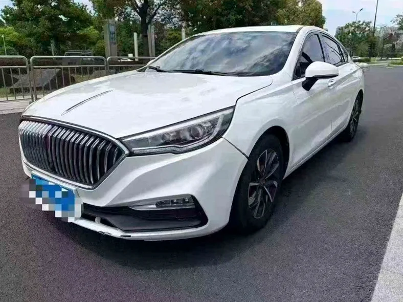 红旗H5 正面外观二