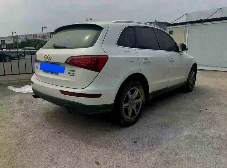 奥迪Q5 后面外观三