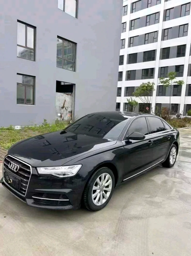 奥迪A6L 正面外观三