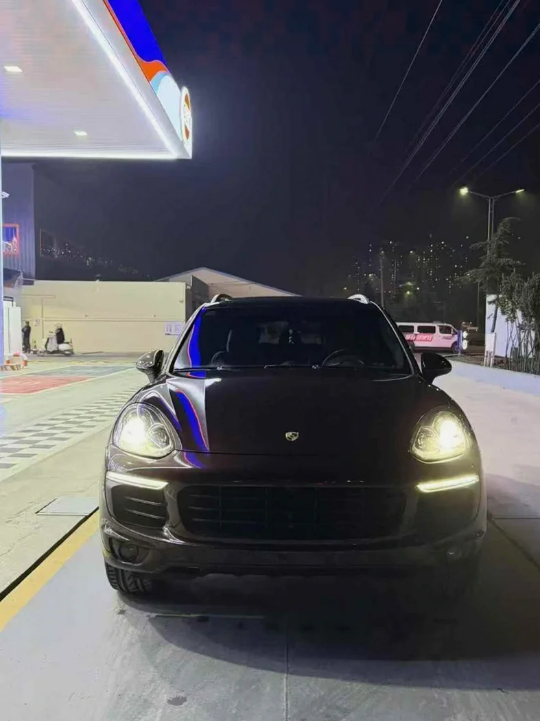 15年保时捷卡宴 3.0T