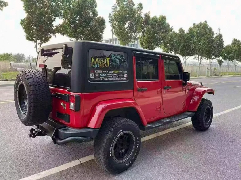 Jeep牧马人 内饰后排