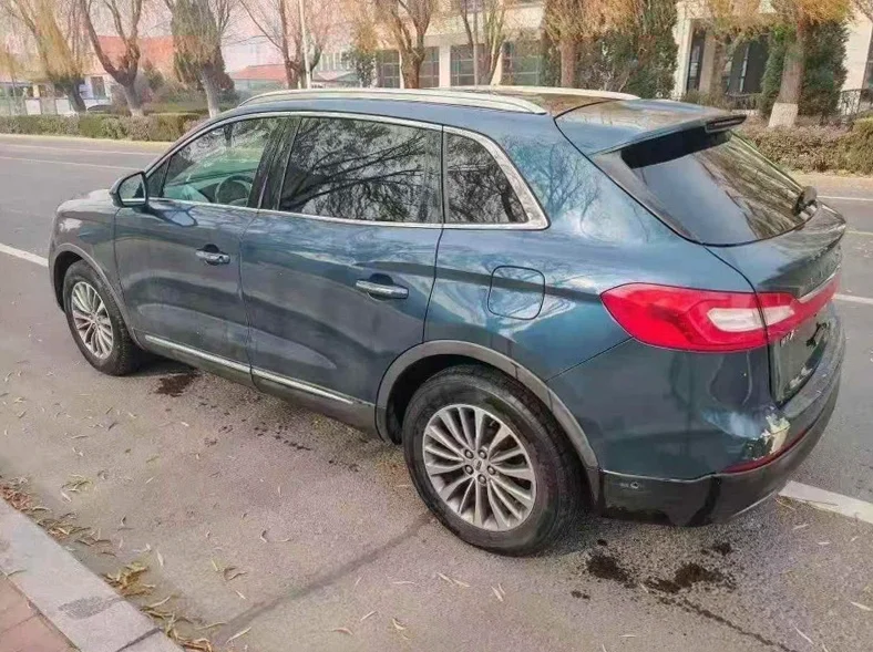 林肯MKX 内饰前排