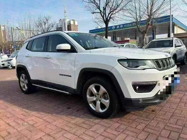 Jeep指南者 正面外观二