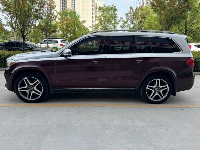 奔驰GLS 后面外观二