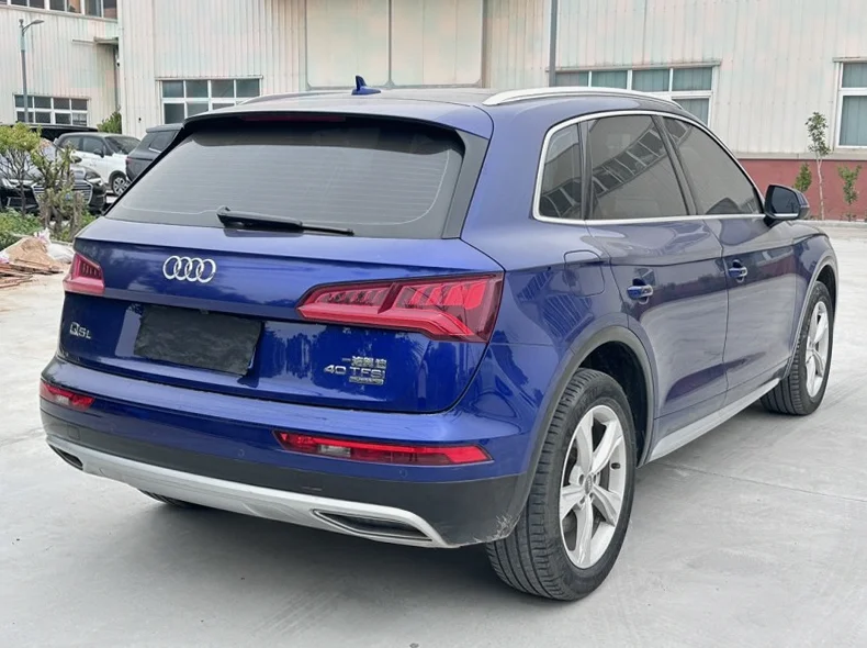 奥迪Q5 后面外观一
