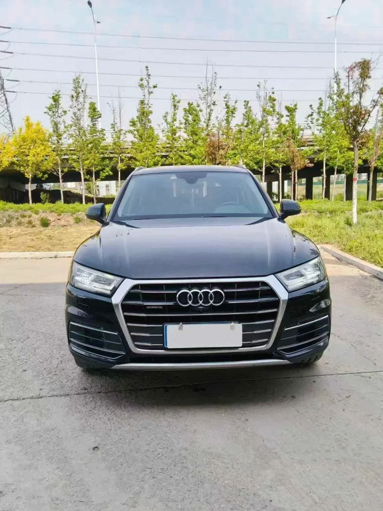 20年奥迪Q5L尊享风雅型
