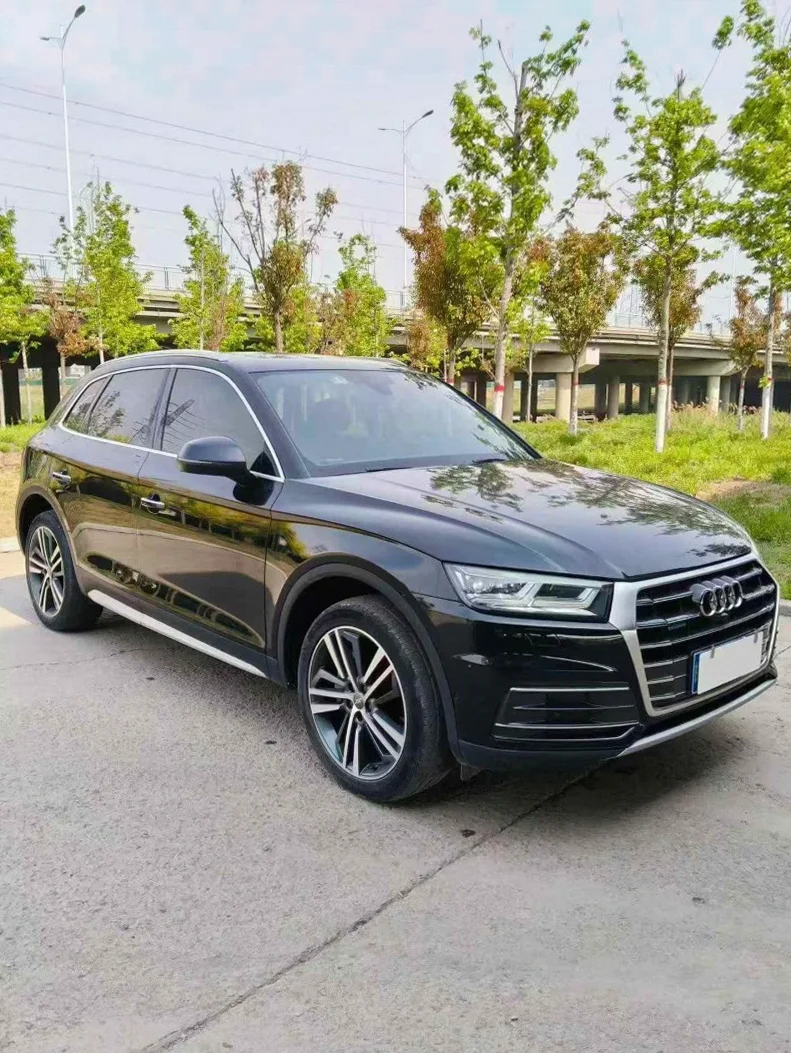 奥迪Q5 正面外观二