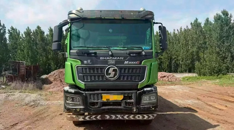 21年陕汽德龙M3000自卸车