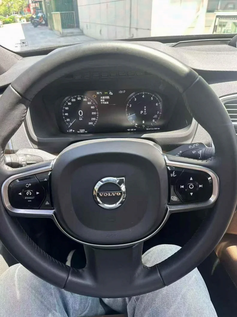 沃尔沃XC60 后面外观三