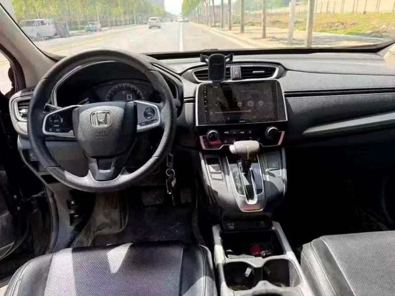 本田CRV 后面外观一