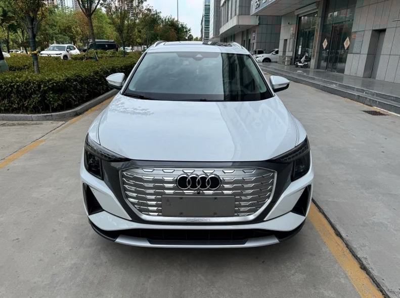 23年奥迪Q5星耀型新能源