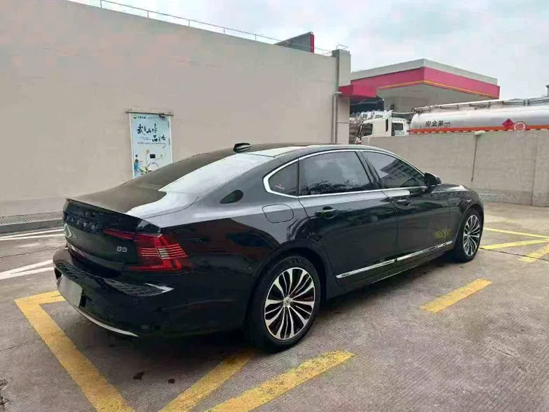 沃尔沃S90 后面外观二